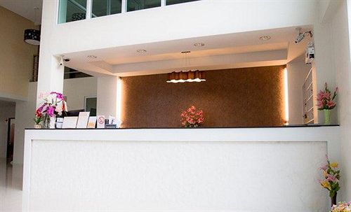 Centrino Hotel Surat Thani Exterior foto